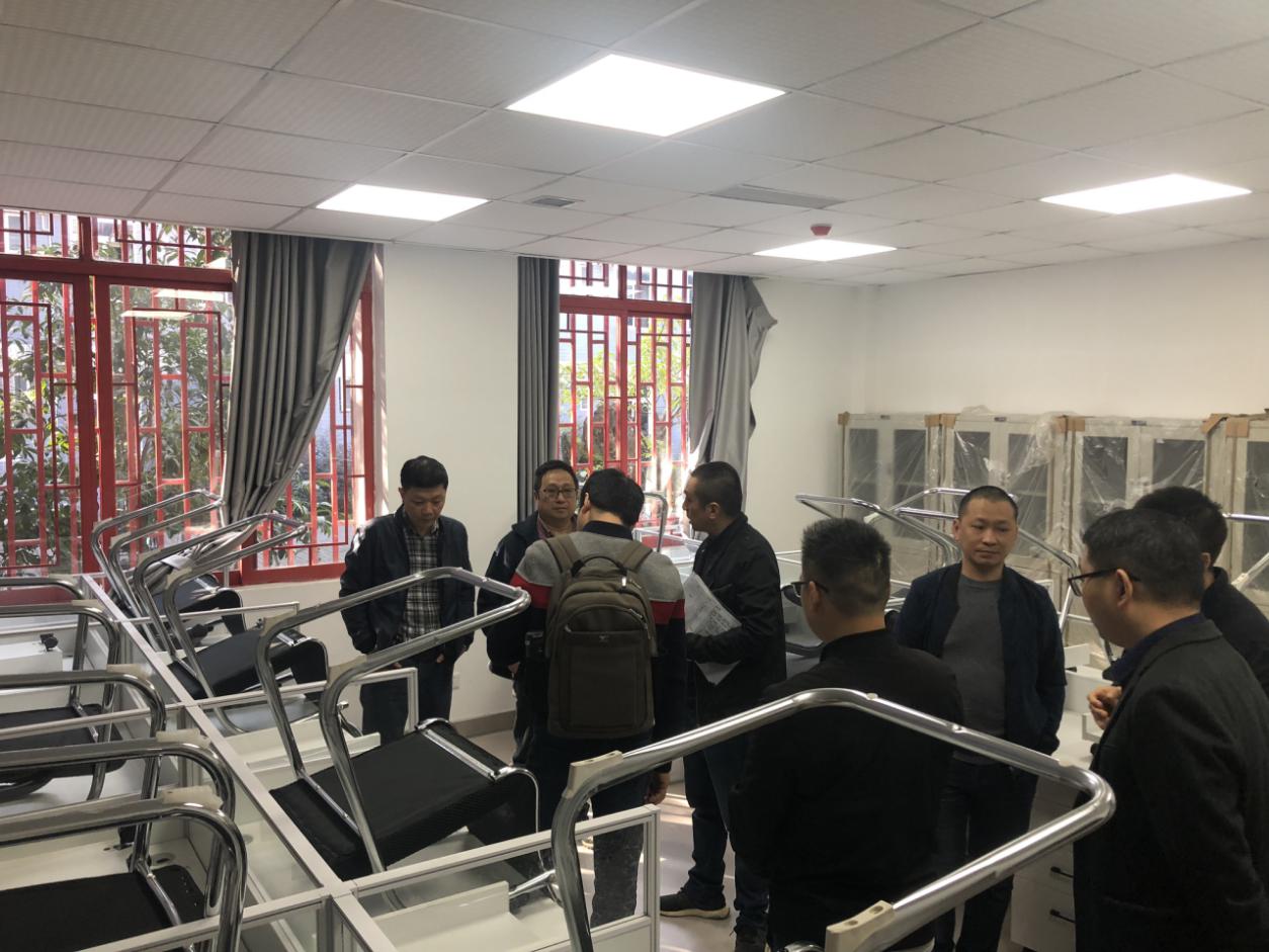 说明: 443a03ea05f1018375008e0cb999353